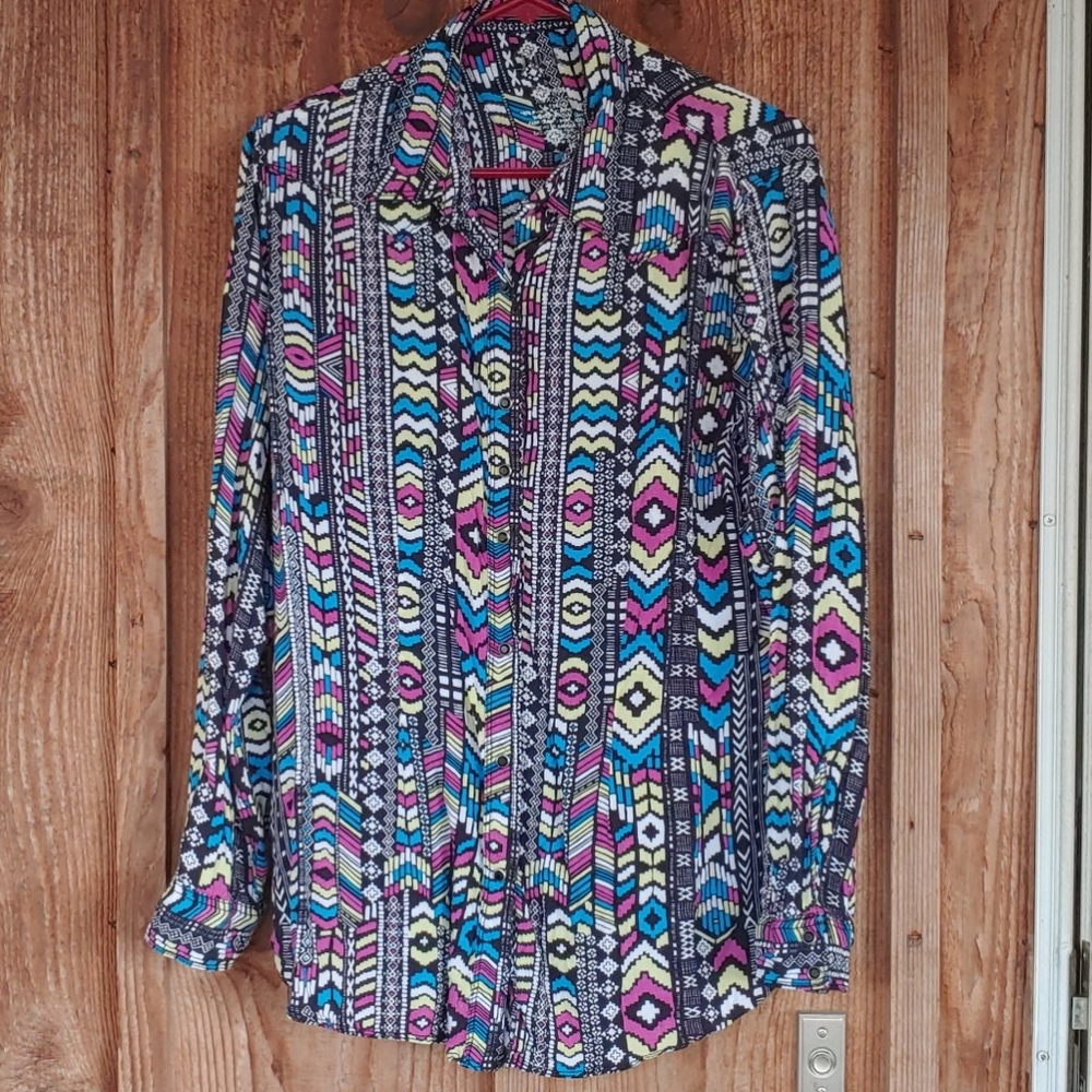Wild geometric rodeo shirt